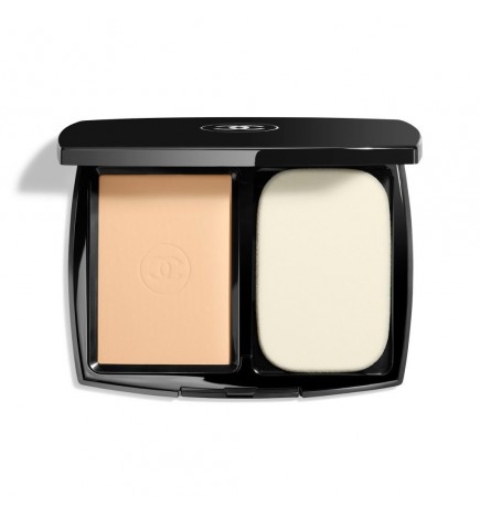 Chanel Le Teint Ultar " teint compact perfection haute tenue fini mat lumineux "